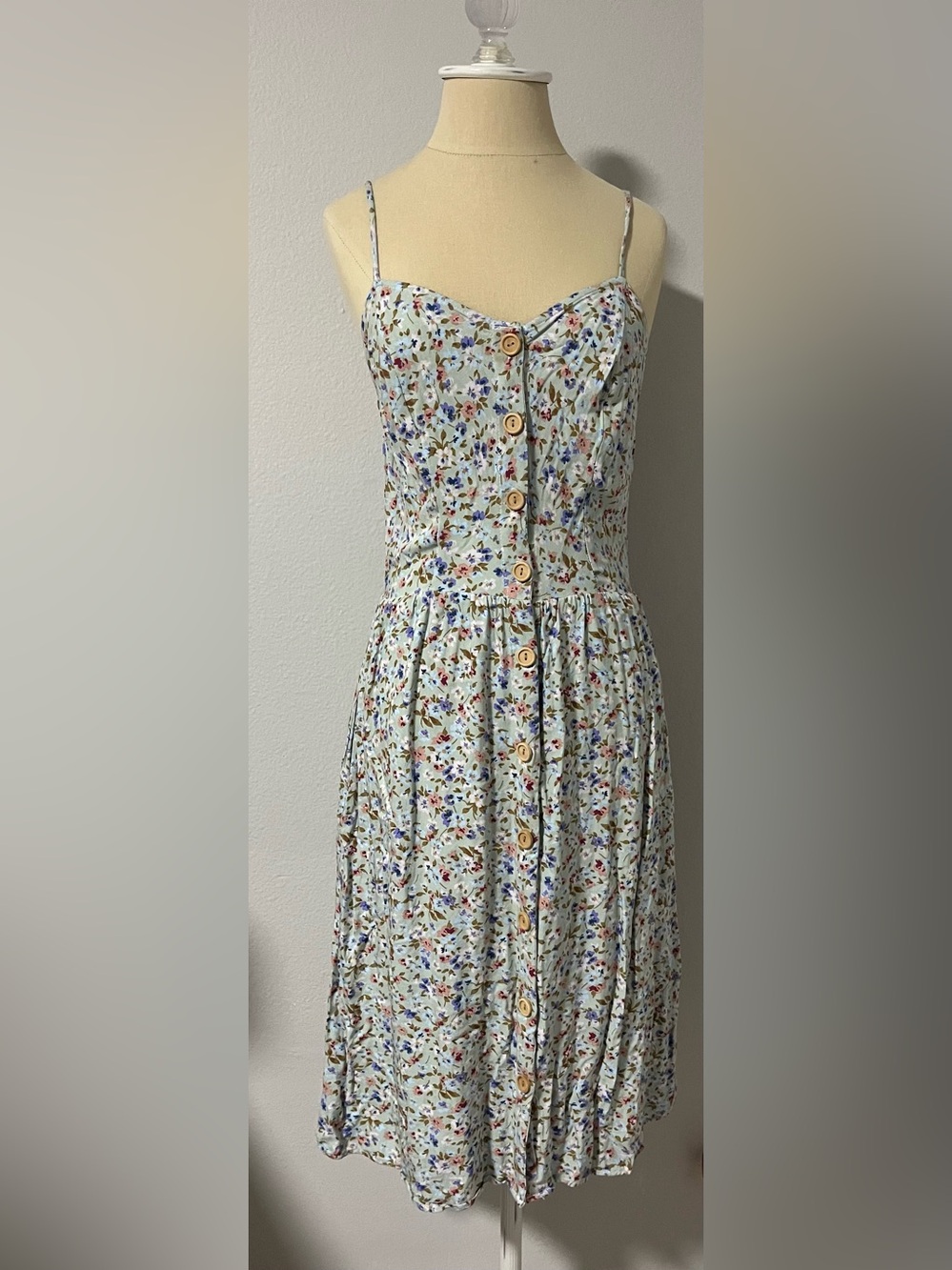 Mimi Chica Green Floral Midi Button Down Dress